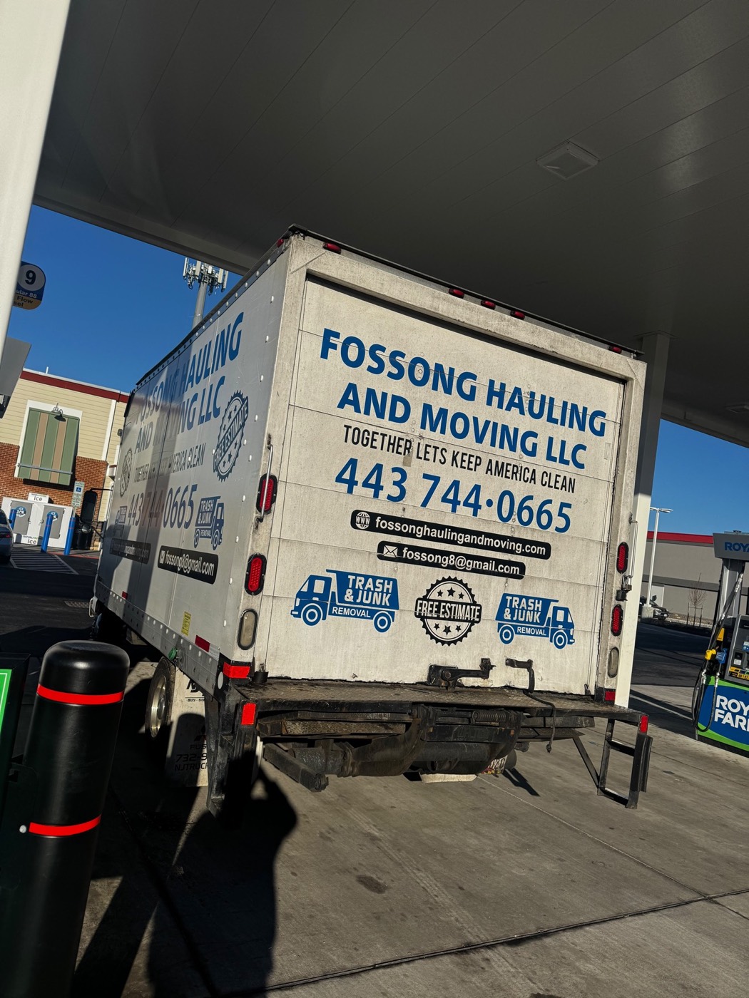 Fossong on the move